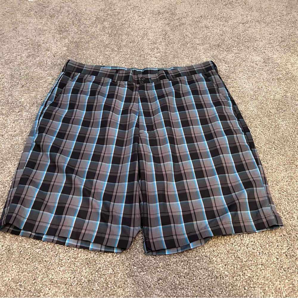 Hogan Plaid Flat Front Shorts 36W - Picture 2 of 9
